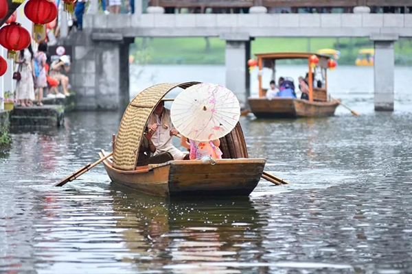 南海获“中国十大特色休闲县市”称号