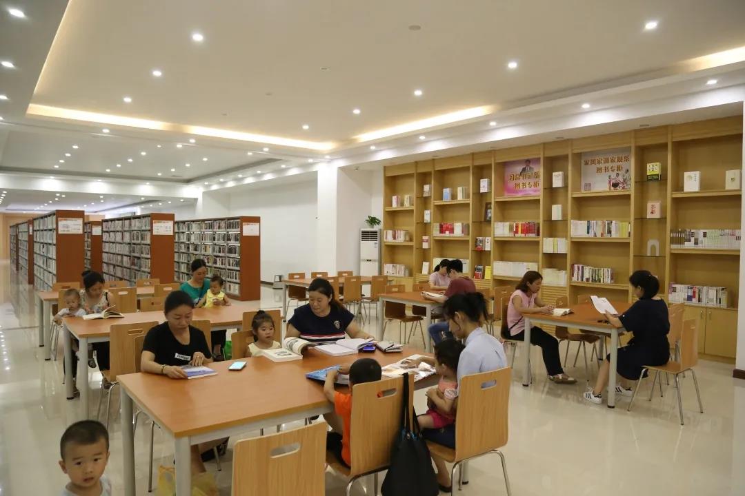 紫南获全国“农家书屋和基层图书发行单位先进集体”称号