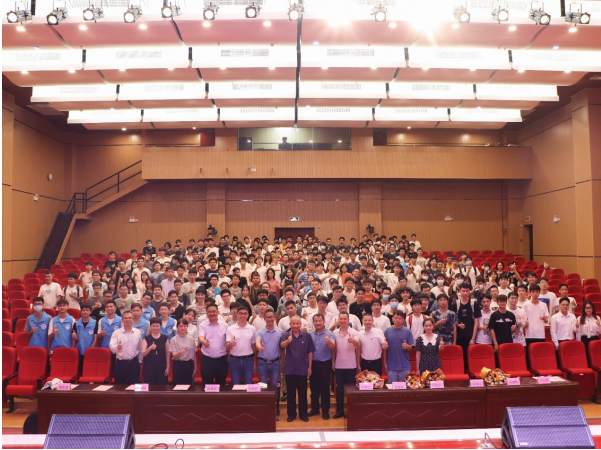 佛科院粤台学院开展“学党史 强信念 跟党走”灯塔学习会