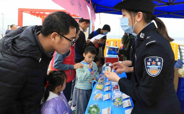 猜灯谜、学反诈、拒毒品！九江警民“花式”欢度元宵佳节