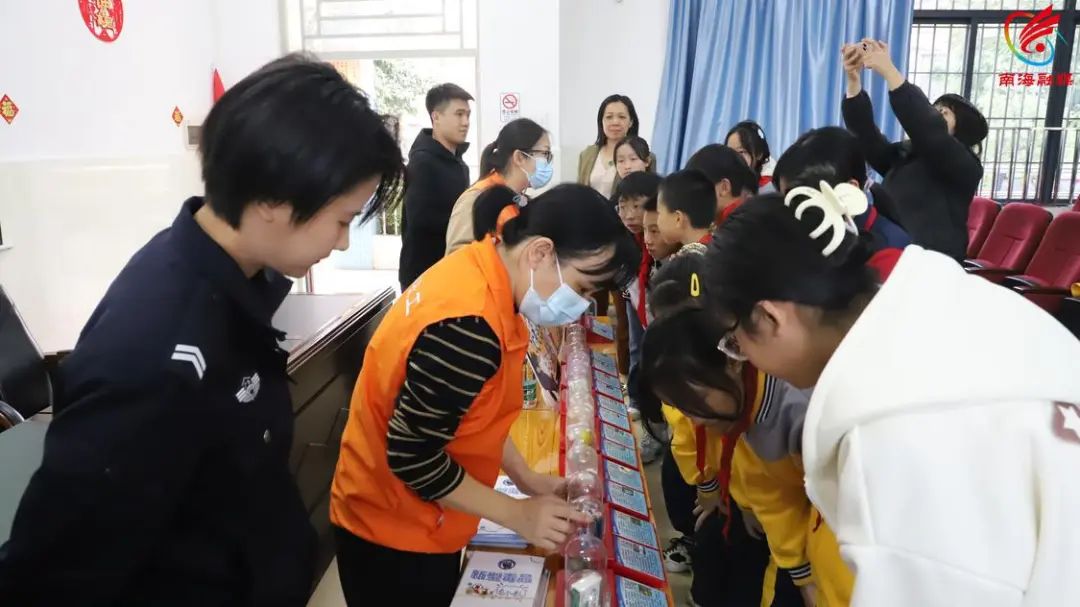 未成年人 | 识毒、防毒、拒毒，小小禁毒宣传员上线啦！