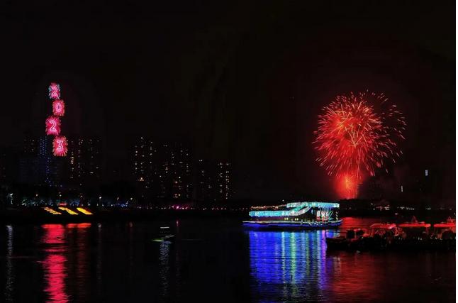 超震撼水上烟花秀来了！2月18日，相约佛山三龙湾！ 