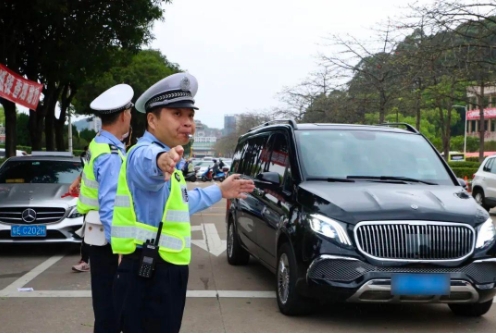 清明祭扫正当时，平安守护“警”相随！