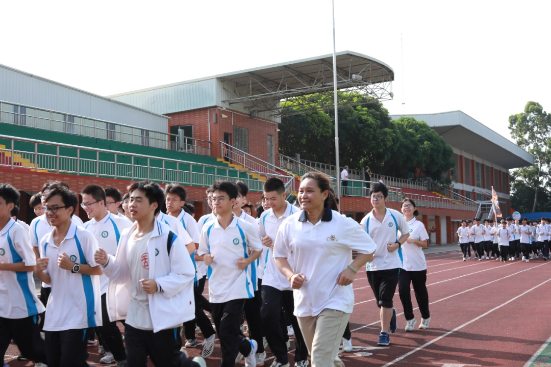 “今天我当班主任！”家校协同育人，佛山这所学校有创新做法