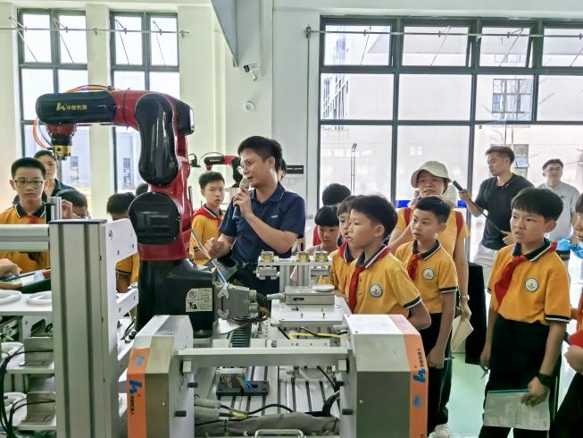 超50场活动、吸引超万人次参与，禅城全国科普月活动点燃全民科学热情