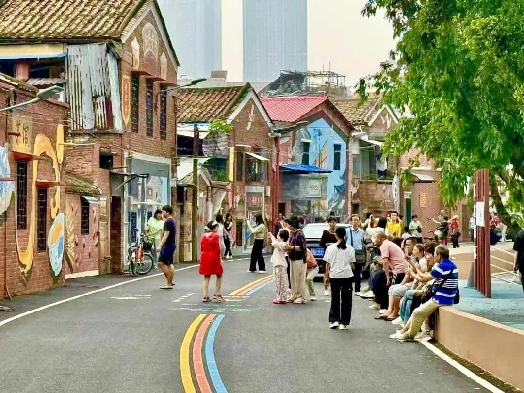 堤围升级改造变广佛&ldquo;顶流&rdquo;打卡地！这条&ldquo;会呼吸&rdquo;的碧道火了！