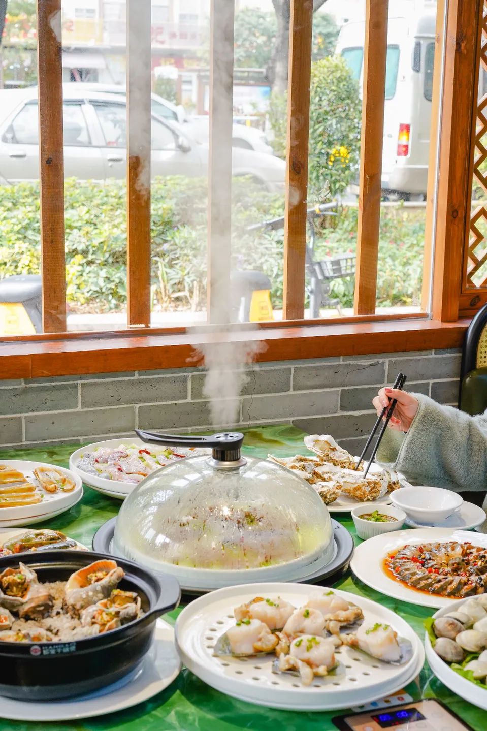 &ldquo;宁可煲烂，不可扒慢！&rdquo;佛山人扒龙船这么猛，扒完吃啥？