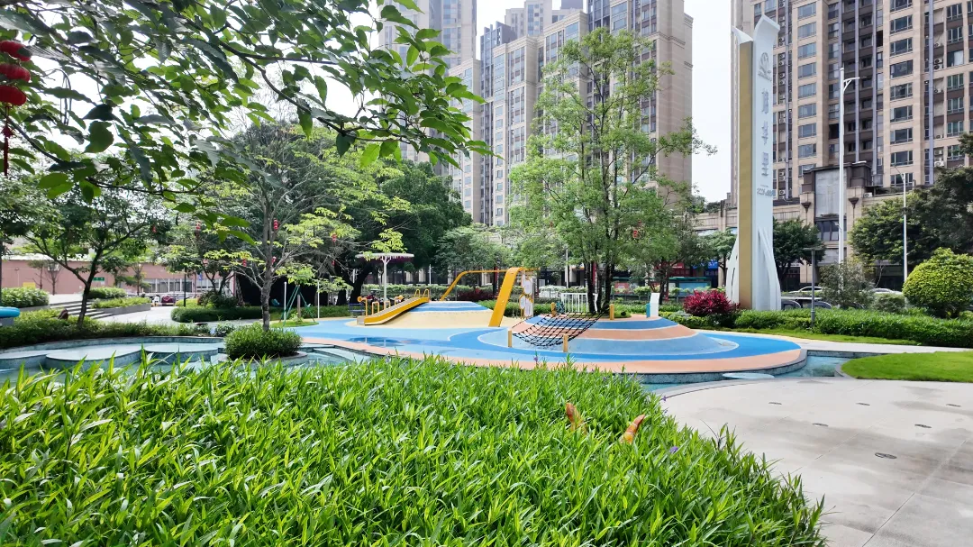 环两江有好房子，环两江更需好房子！市住房城乡建设局组织开展环两江先行区&ldquo;好房子&rdquo;自媒体达人采风活动