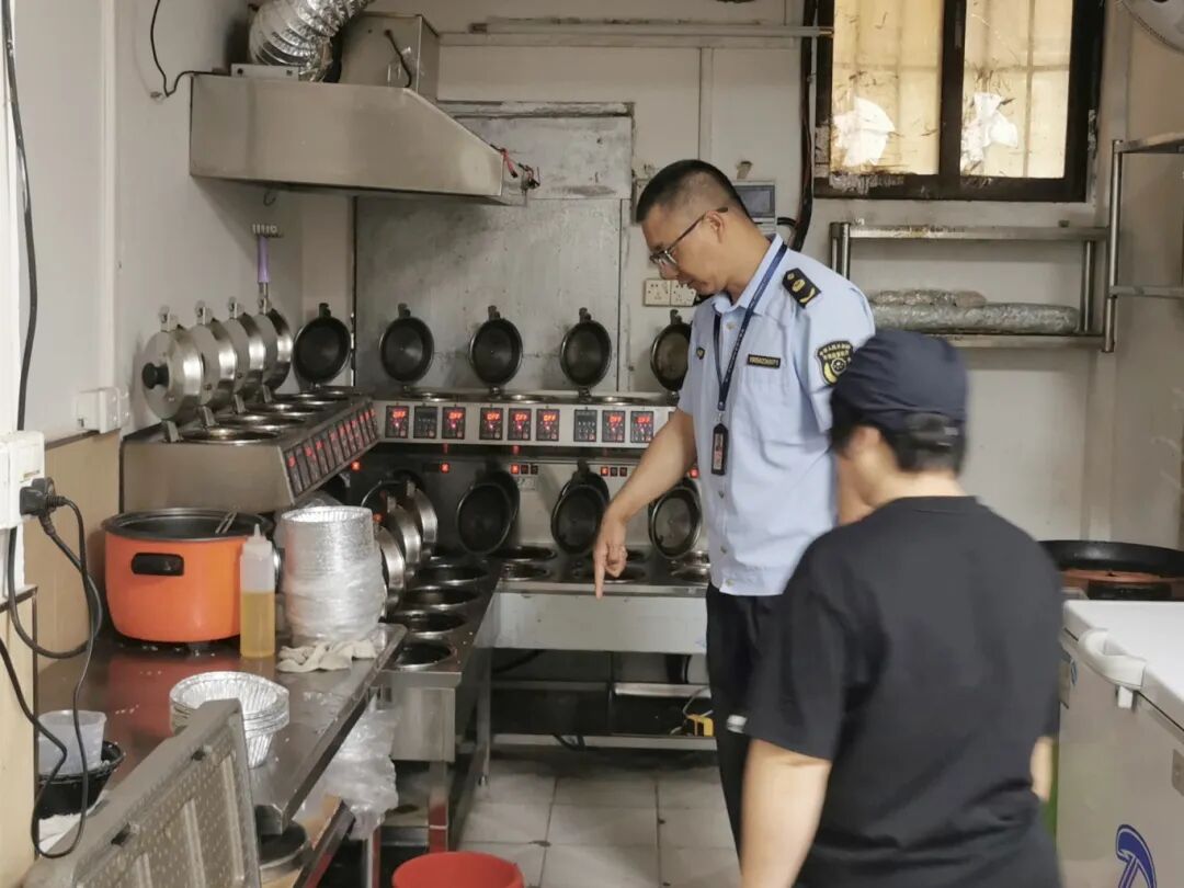 网络餐饮食品安全丨持续发力，下架200+违规外卖商户！